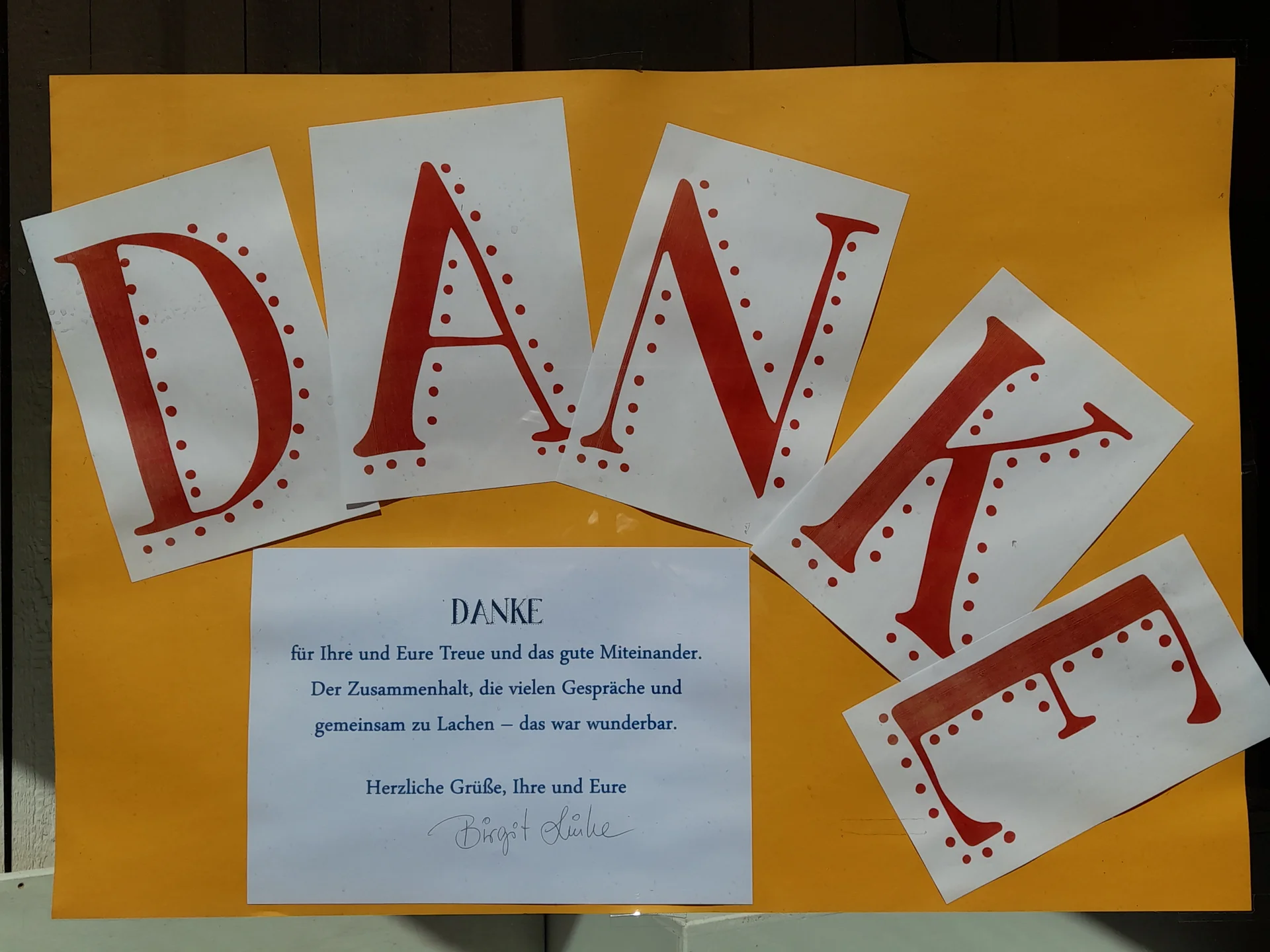 Bild von einem Schild mit Dankesnachricht